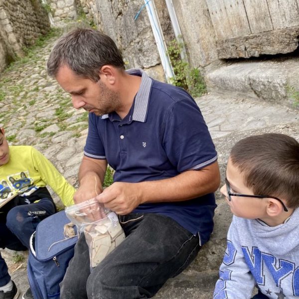 9b00dfb8-fe29-4ef0-a480-158594c30739